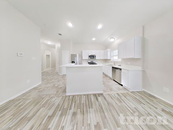 5th image of 21451 Sullivan Forest Dr