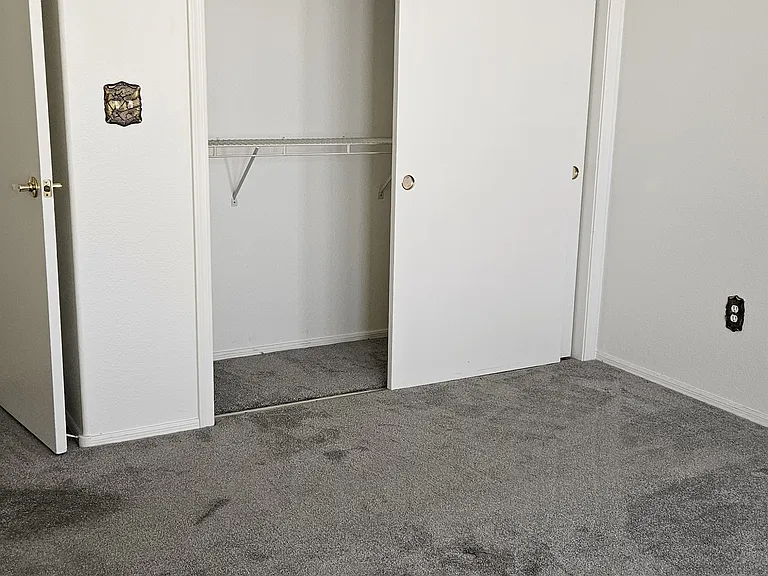 10504 Linden Wood Ct — Photo 21