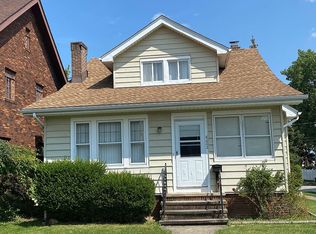 6002 Luelda Ave, Parma, OH 44129