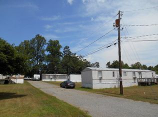 2000 Wicker Mhp Dr #1, Lenoir, NC 28645