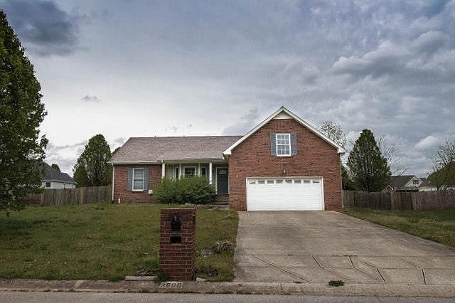 1st image of 3896 Parade Dr