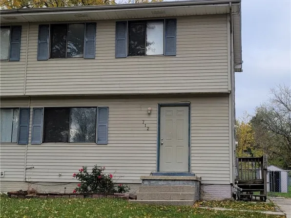 712 E Rose Ave, Des Moines, IA 50315