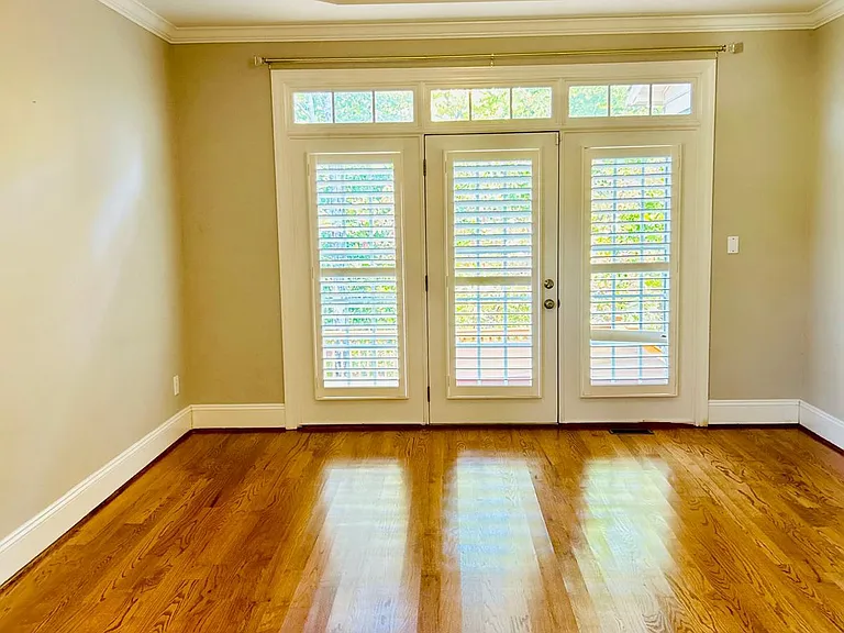 120 Shoal Creek Cir — Photo 9