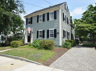 65 Elm St, North Andover, MA 01845