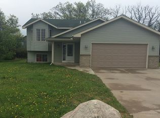 5010 Bluff Rd, Big Lake, MN 55309