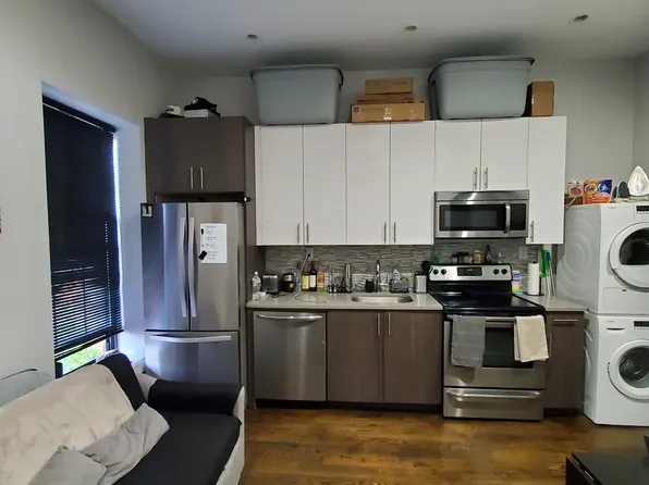 42 Palmetto St #4L, Brooklyn, NY 11221