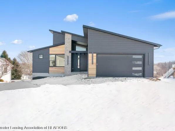 6860 W Galway Cir, Dimondale, MI 48821