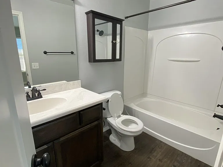2622 Trailwood Dr — Photo 13