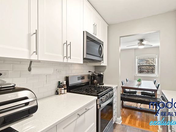 2nd image of 3030 Johnson Ave APT 4E