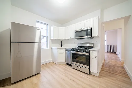 163 3rd St #7 Photo 1 163 3rd St #7 Photo 1