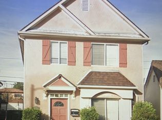 3775 Ruthelen St, Los Angeles, CA 90018