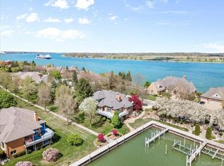 3744 Riverview Ter N, East China, MI 48054