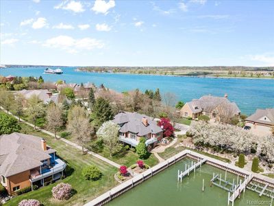 3744 Riverview Ter N, East China, MI, 48054