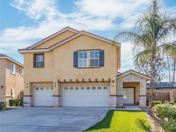 16625 Atlas Ln, Fontana, CA 92335