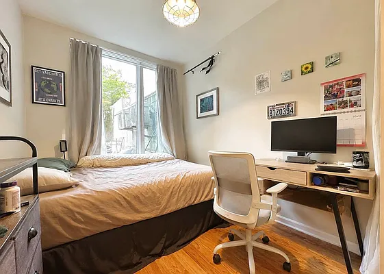 Bedroom, photo 3