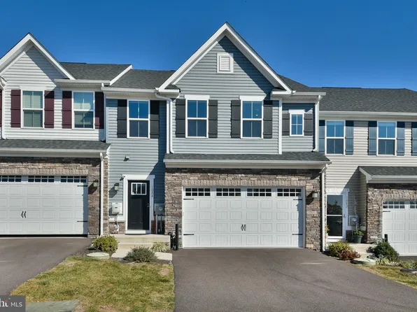 1084 Moscariello Ln, Royersford, PA 19468