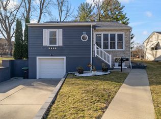 6008 Carpenter Ave, Des Moines, IA 50311