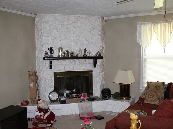 4th image of 3399 Morton Ln