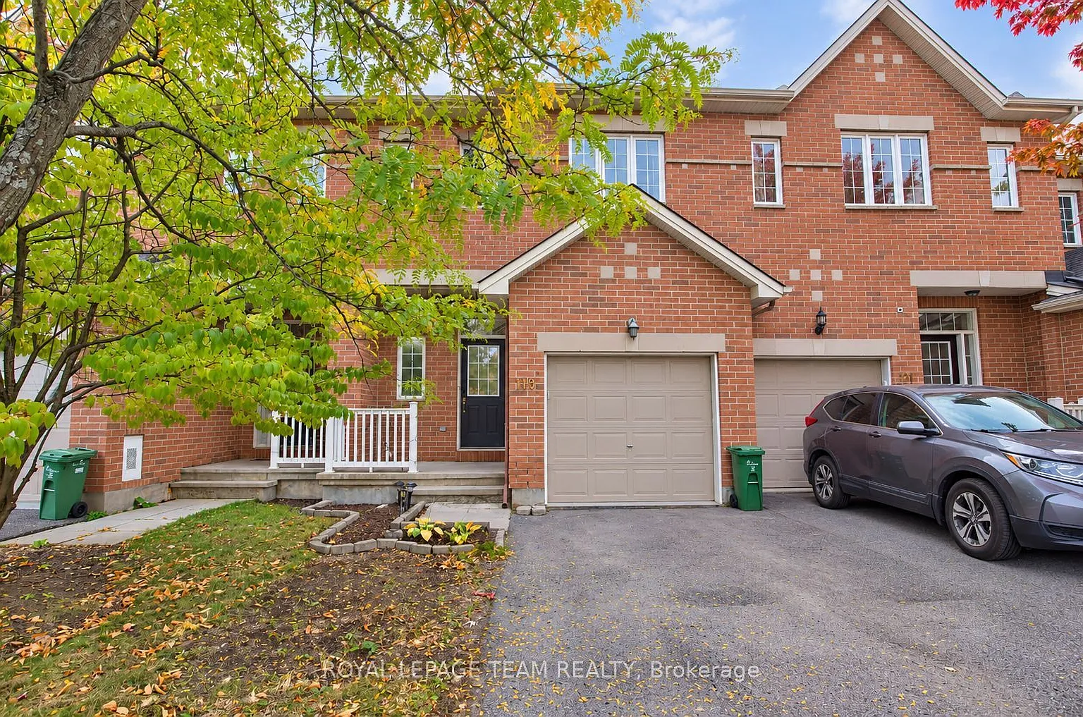3 bed, $2,700 — Photo 1