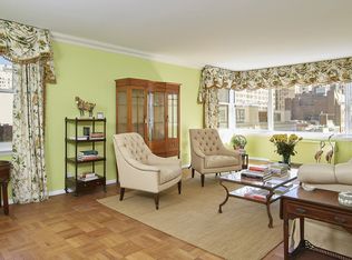 176 E 71st St #7D, New York, NY