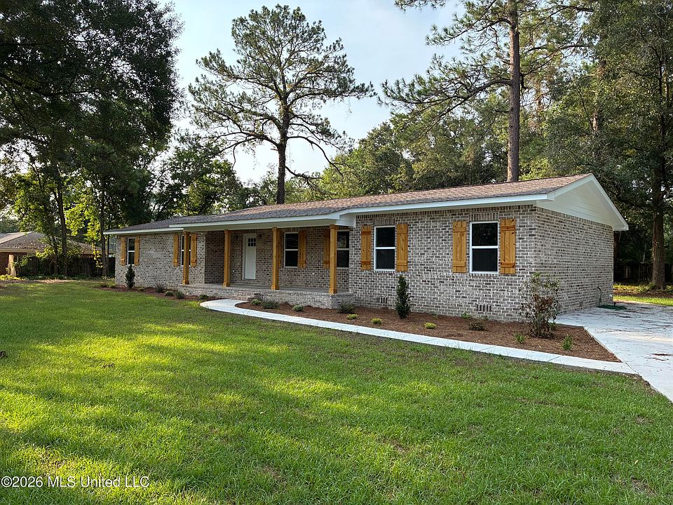 1st image of 12908 Dixie Hill Dr
