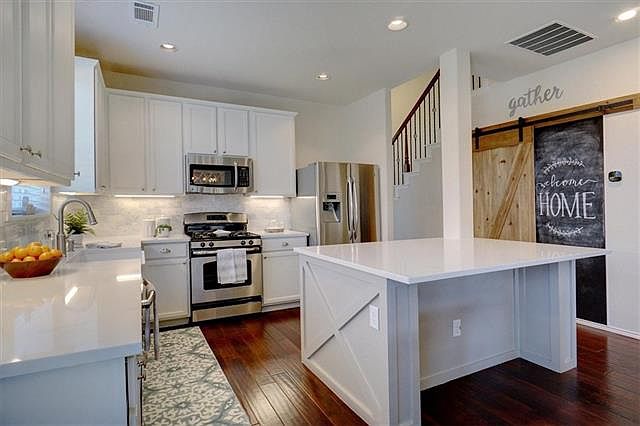 1st image of 5608 Hampshire Dr