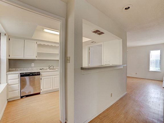 5th image of 6505 E 90th St #6505