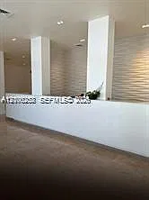 2201 S Ocean Dr — Photo 2