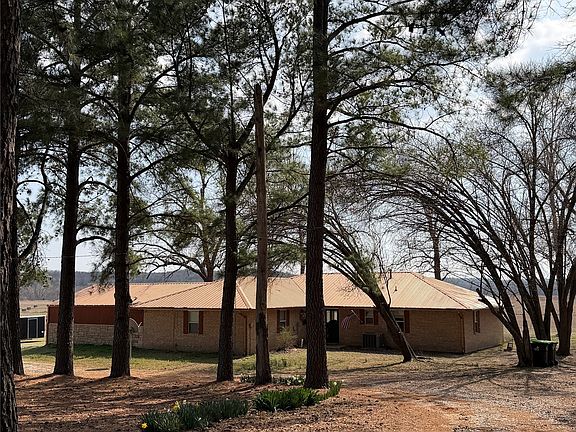 3rd image of 36474 E 1470th Rd