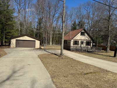 6541 Clearbrook Dr, Saint Helen, MI, 48656