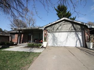 3332 Grimsby Ln, Lincoln, NE 68502