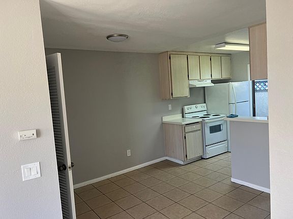 3rd image of 4344 41st St APT 1