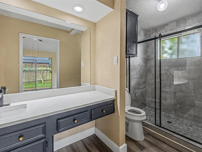 7907 Chancel Dr — Photo 36
