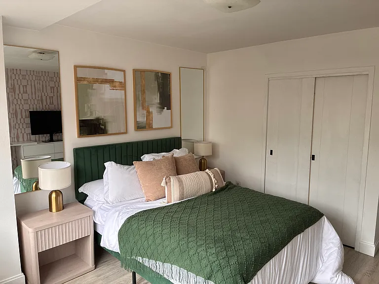 1121 Arlington Blvd #720 — Photo 13