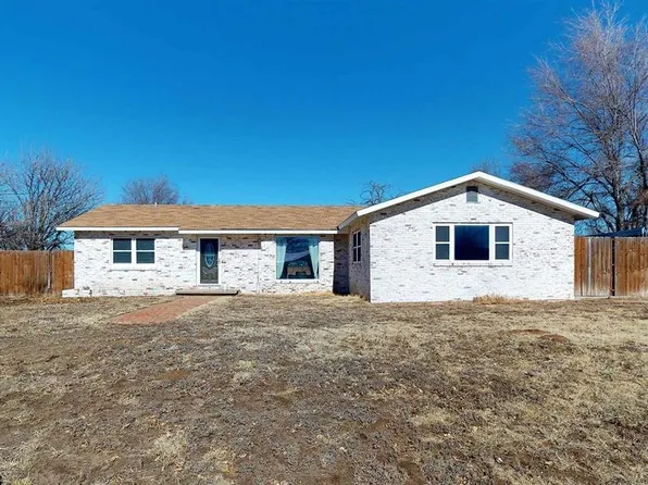 1104 E Carey Ave, Shattuck, OK 73858