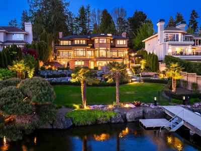 9441 Lake Washington Boulevard NE, Bellevue, WA, 98004
