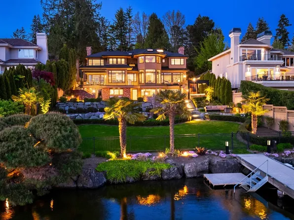 9441 Lake Washington Boulevard NE, Bellevue, WA 98004