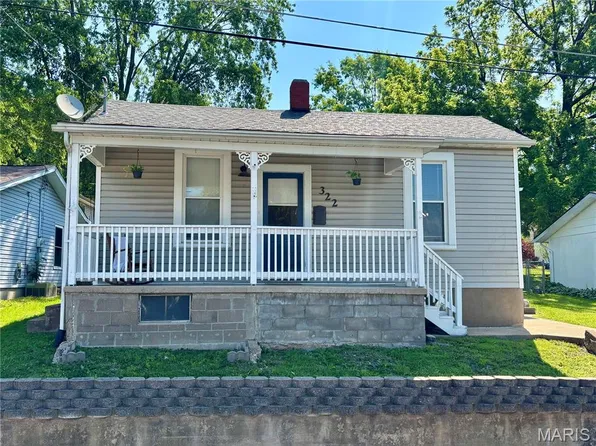 322 State St, Washington, MO 63090