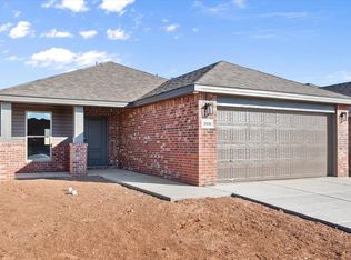 2416 Aberdeen Ave, Wolfforth, TX 79382