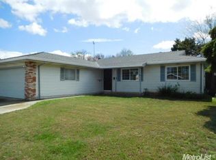 257 Riverside Dr, Woodland, CA 95695