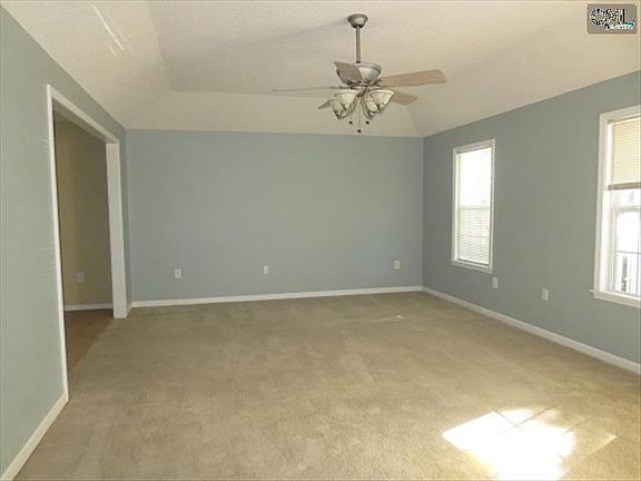 3rd image of 315 Lombardi Ct
