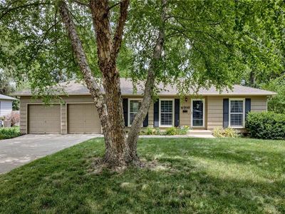6916 W 77th Ter, Overland Park, KS, 66204