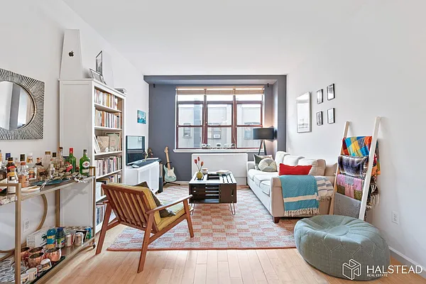 Rented by Halstead Real Estate | media 8