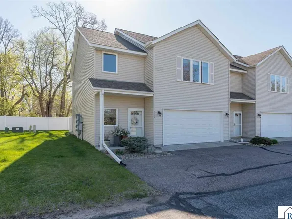 2110 Willow Trl, North Mankato, MN 56003