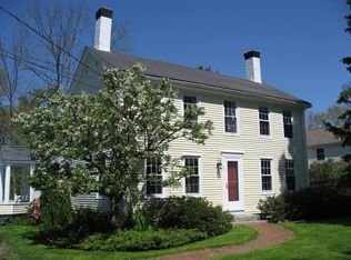 6 Old Mast Landing Rd, Freeport, ME 04032