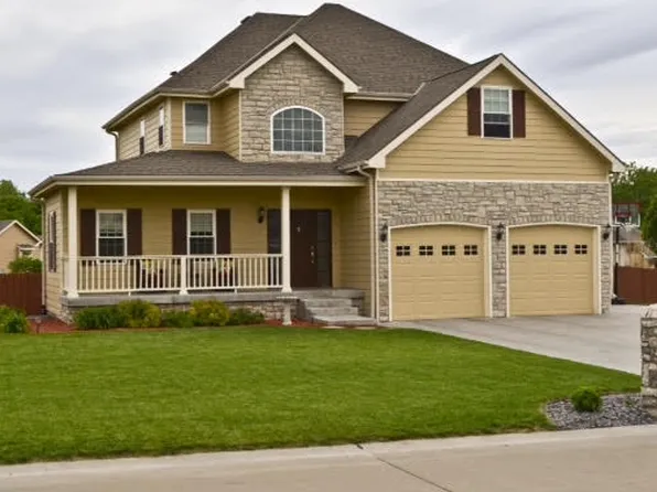 6204 Brookes Way, Manhattan, KS 66502