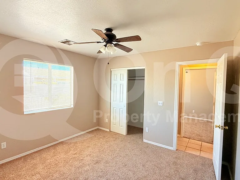8210 W Concordia Dr #2 — Photo 7