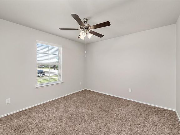 4th image of 1838 Gibbons Creek Dr