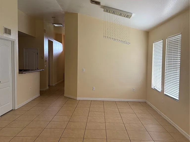 633 Alabama Rd S — Photo 13