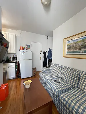 Rented by Denise Rosenblum, LREB | media 12